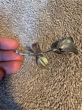 Vintage Silver-Tone Rose Brooch Pin